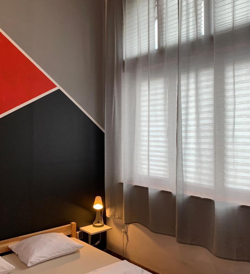 Viki Apartment Cracovie Extérieur photo